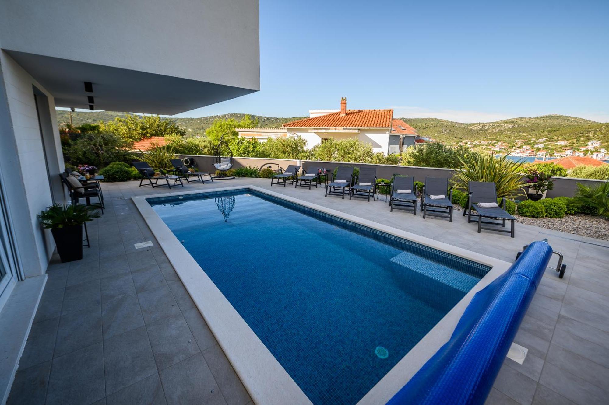 Villa Kapetanova Lanterna Luxury Apartment Barka With Heated Pool Vinišće Buitenkant foto