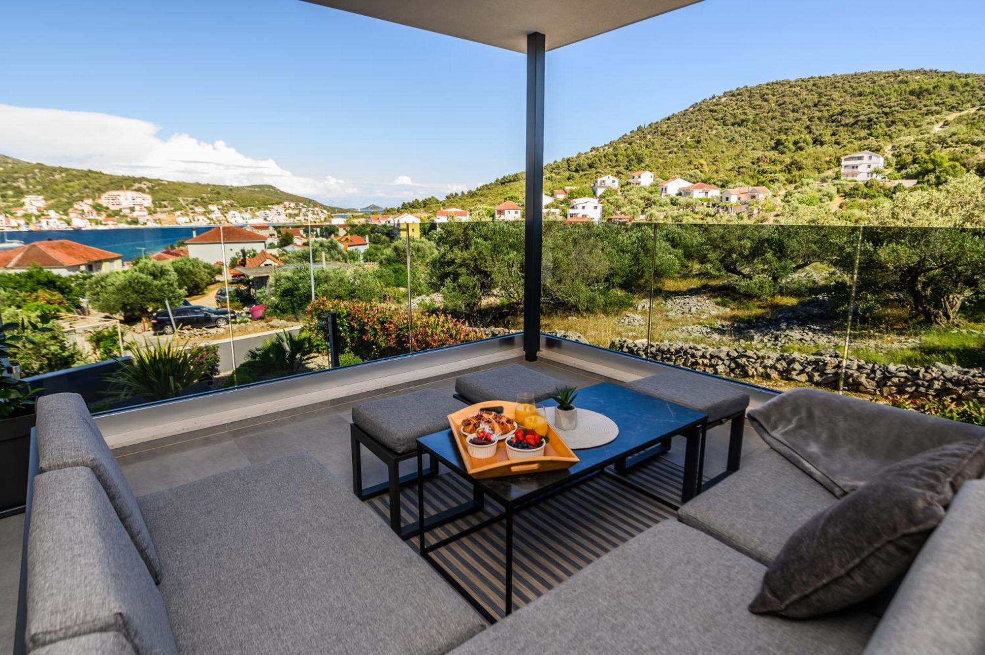 Villa Kapetanova Lanterna Luxury Apartment Barka With Heated Pool Vinišće Buitenkant foto