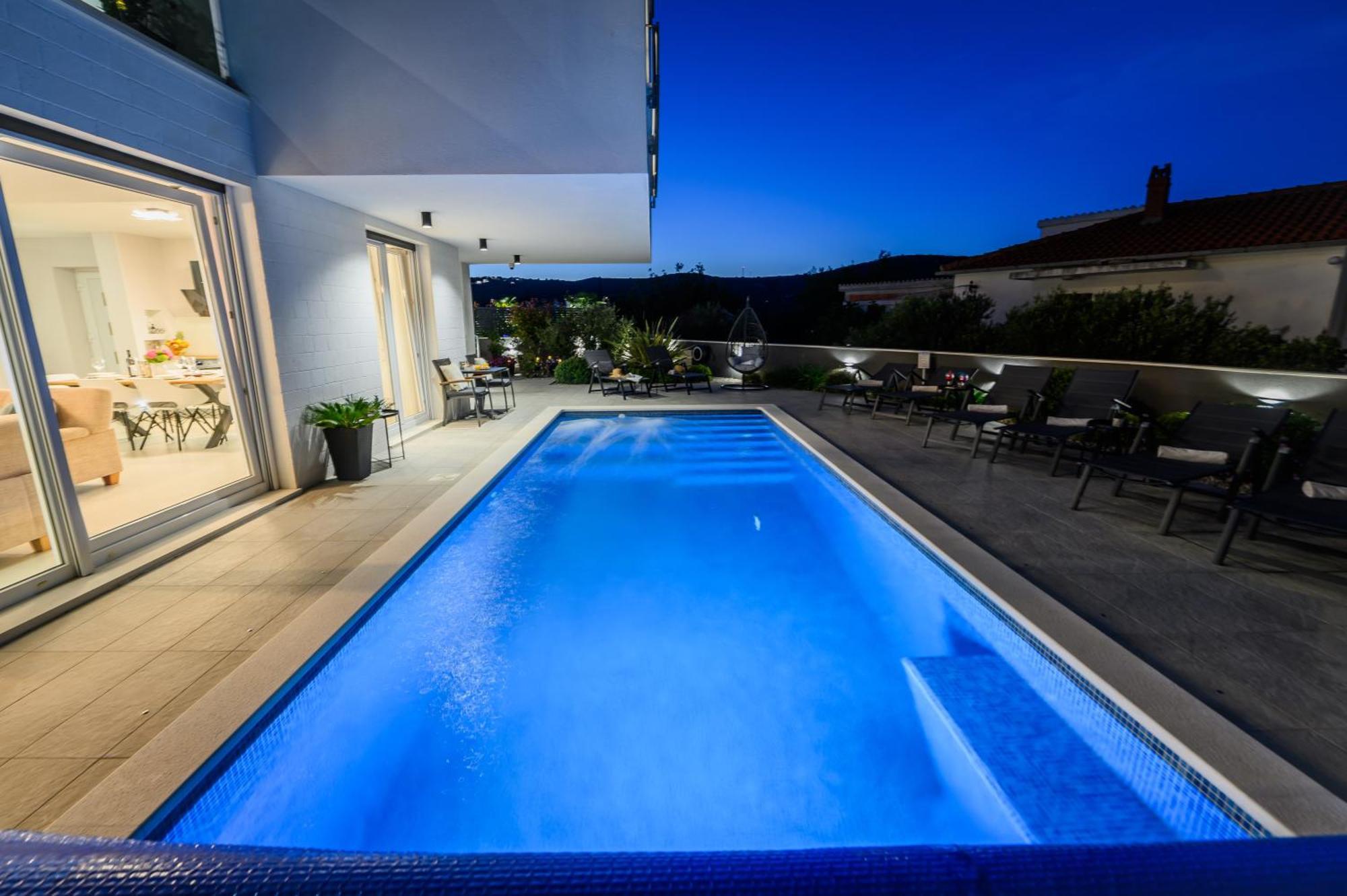 Villa Kapetanova Lanterna Luxury Apartment Barka With Heated Pool Vinišće Buitenkant foto