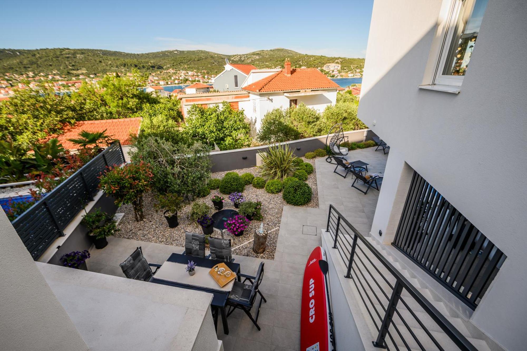 Villa Kapetanova Lanterna Luxury Apartment Barka With Heated Pool Vinišće Buitenkant foto