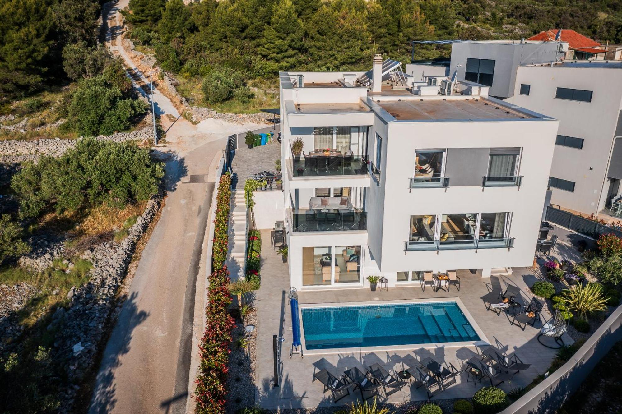 Villa Kapetanova Lanterna Luxury Apartment Barka With Heated Pool Vinišće Buitenkant foto